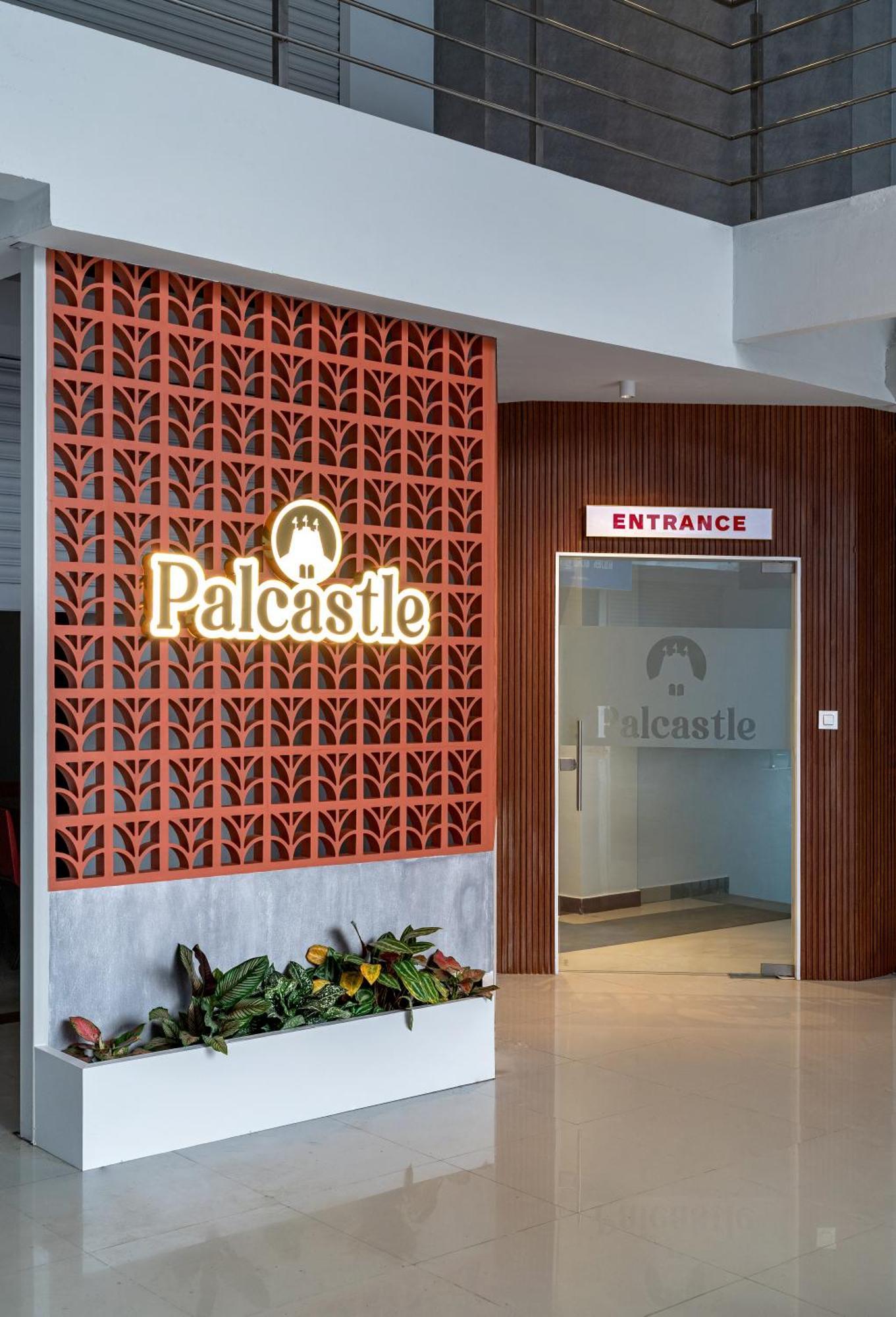 帕拉克卡德 Palcastle Regency酒店 外观 照片